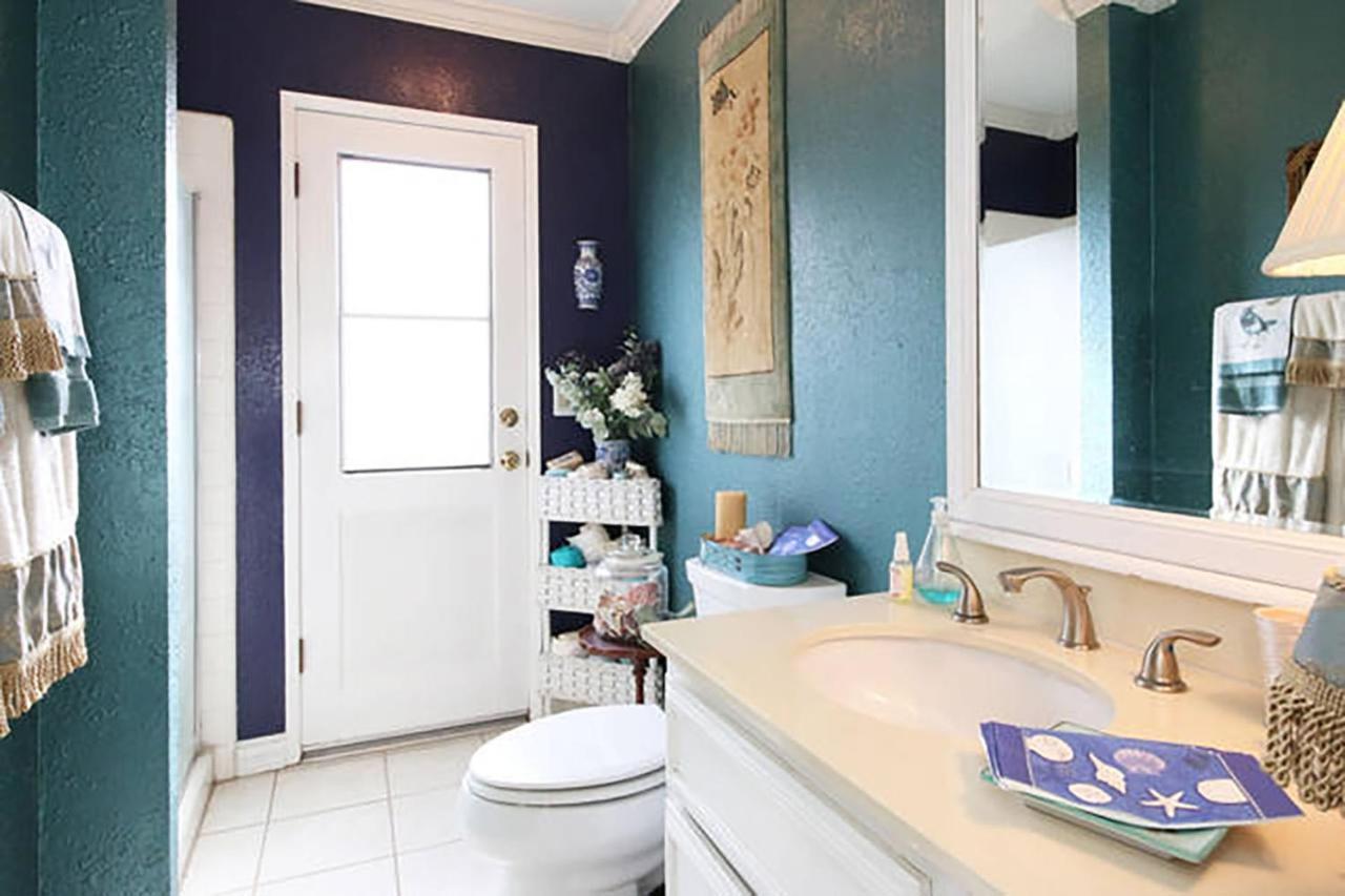Homestay Coastal Hideaway *